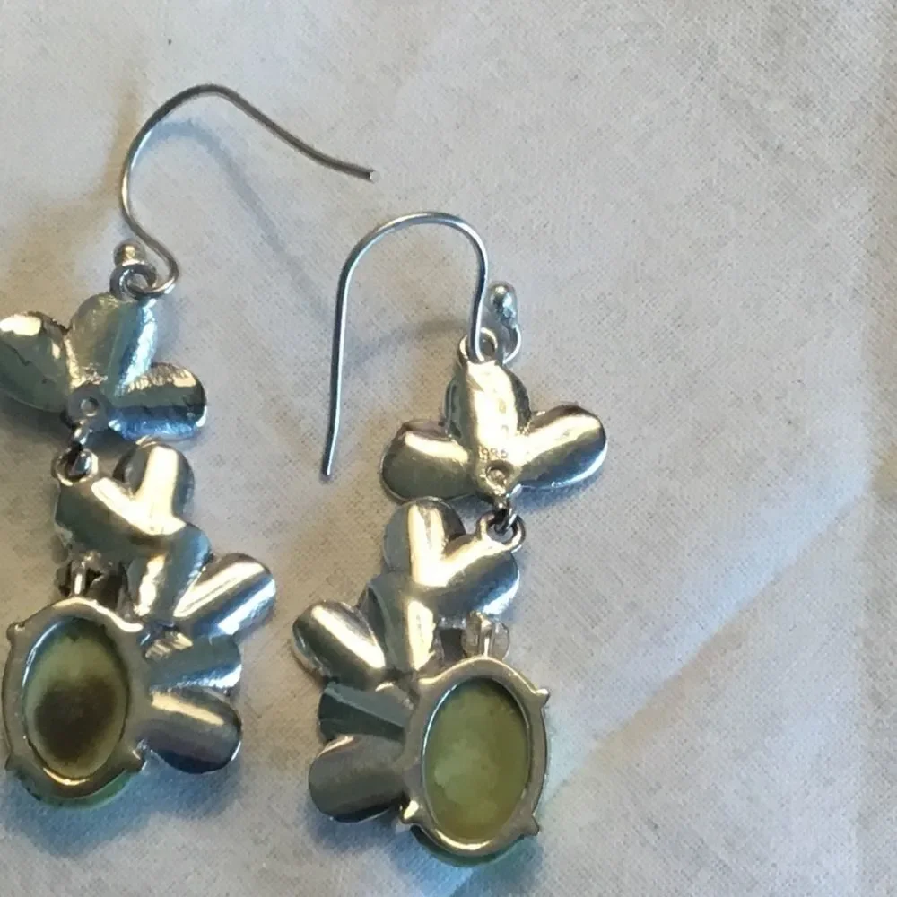 NWOT.  SS Australian Lemon Chrysoprase Earrings